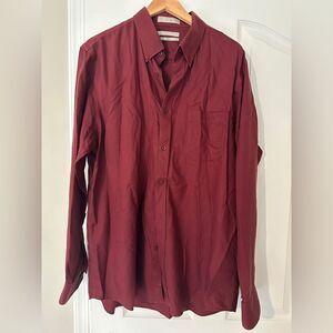 Men’s burgundy dress shirt